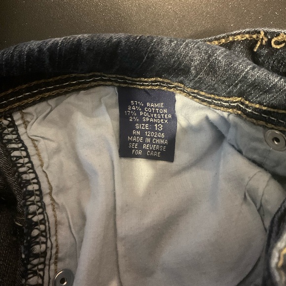 Angel capris - Picture 5 of 5